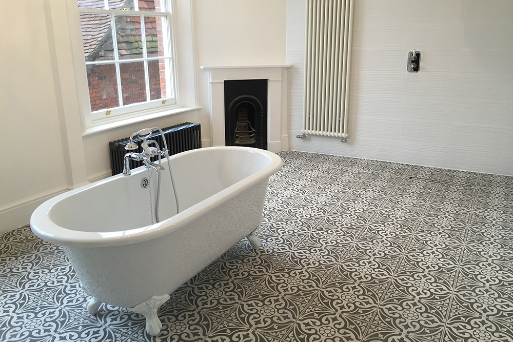 62 Castle Street, GU9